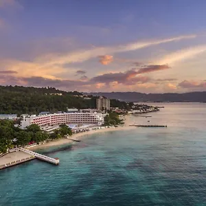 Resort Grand Decameron Cornwall Beach, A Trademark, Montego Bay